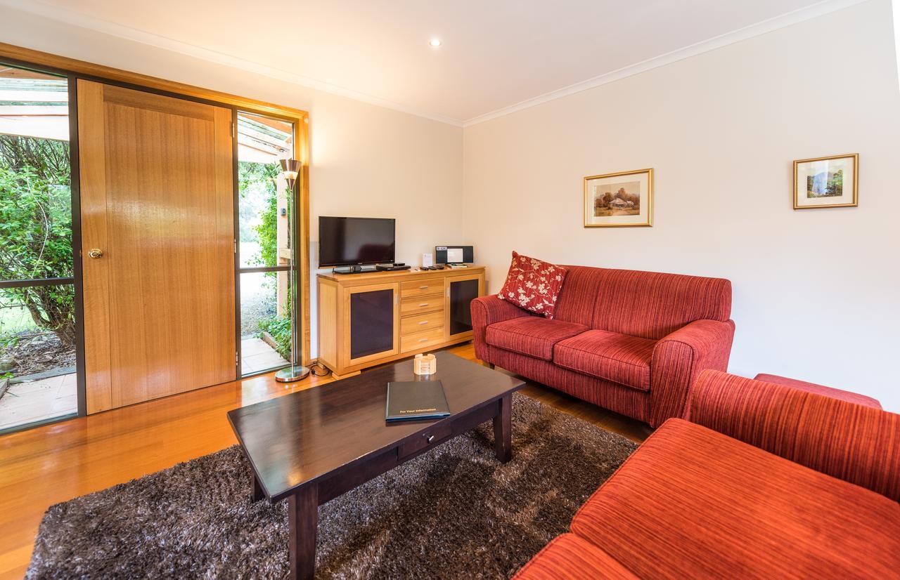 Parnella Kettering Apartment Bagian luar foto